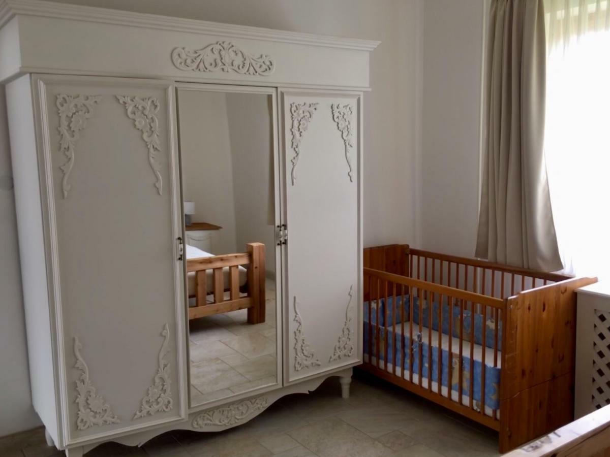 Villa Maximilian Balatonkeresztúr Esterno foto